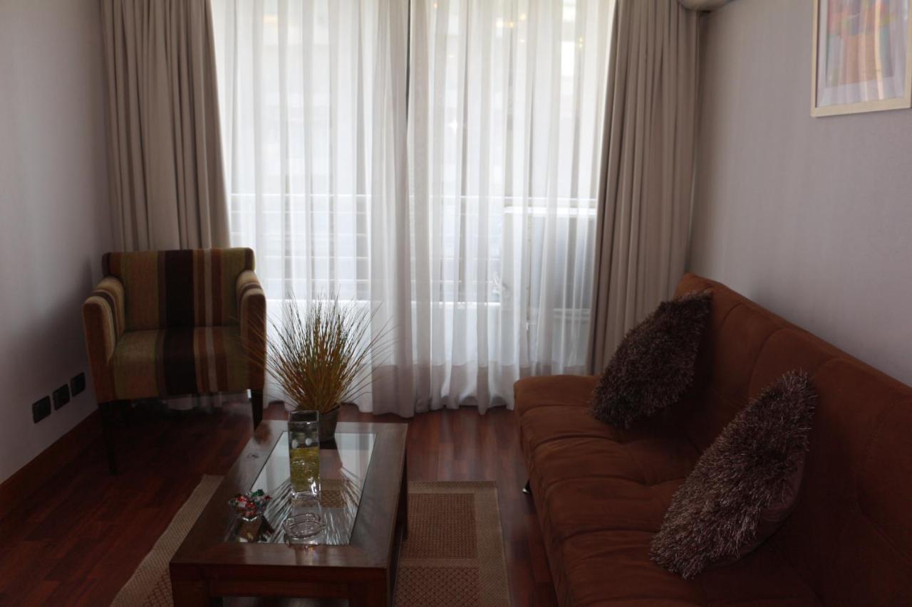 Austral Rentahome Santa Beatriz Сантьяго Екстер'єр фото
